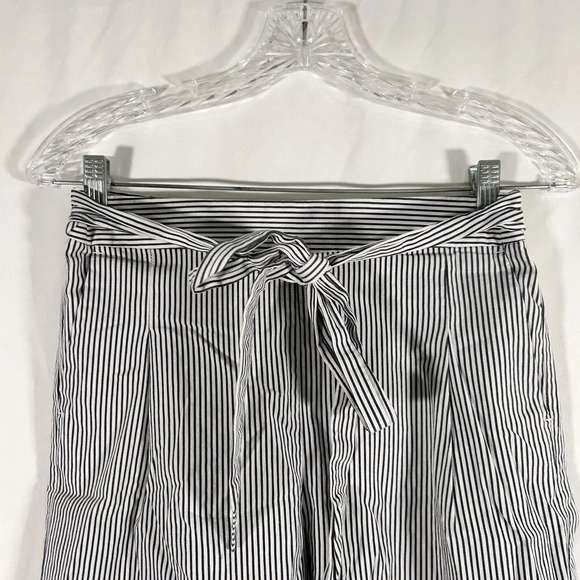 J. Crew Shorts Womens 4 White Blue Striped Chino Tie Stretchy Waist Cotton Blend - Picture 2 of 7